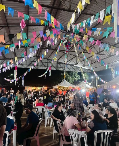 Festa Julina reúne servidores municipais em noite de confraternização no CRAS